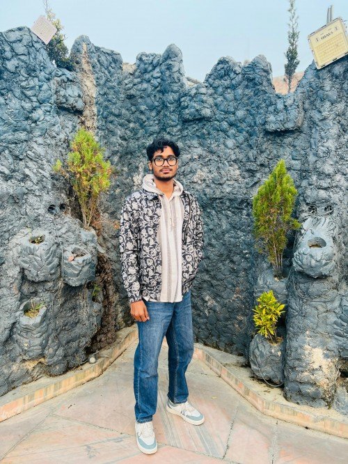 Ahmad Raza  home tutor in Varanasi.